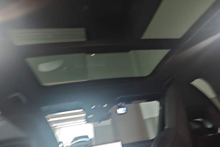 Used Lynk & Co 06 EM-P 2023 EM-P 126 Long-Range Halo Headliner