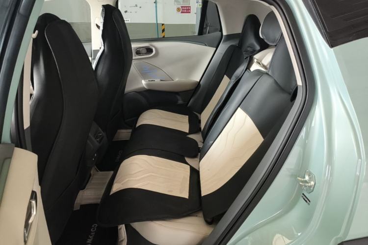 Used Lynk & Co 06 EM-P 2023 EM-P 126 Long-Range Halo Left Rear Seat
