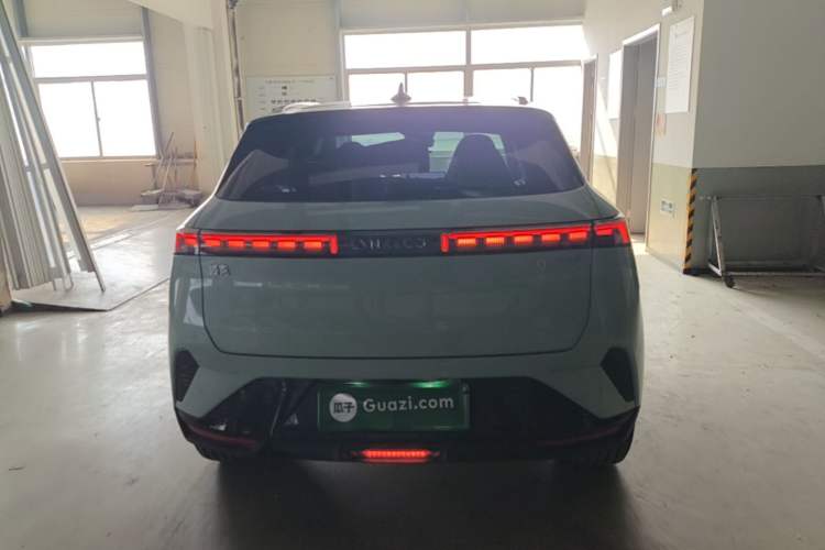 Used Lynk & Co 06 EM-P 2023 EM-P 126 Long-Range Halo Rear