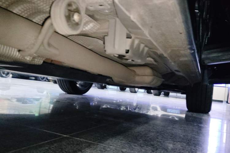 Used Lynk & Co 06 EM-P 2023 1.5T Remix PHEV Hero Right Side Sill