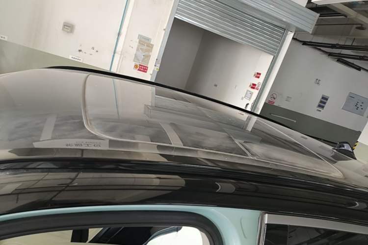 Used Lynk & Co 06 EM-P 2023 EM-P 126 Long-Range Halo Roof