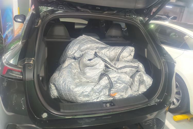 Used Lynk & Co 06 EM-P 2023 EM-P 126 Long-Range Halo Trunk