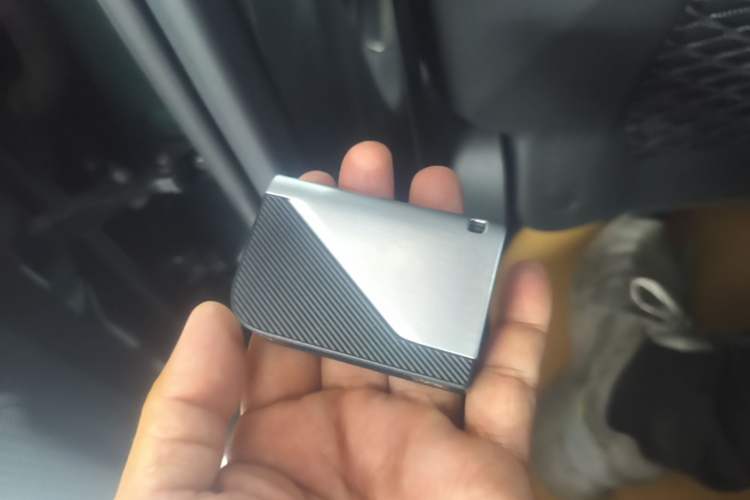 Used Lynk & Co 06 EM-P 2023 EM-P 126 Long-Range Halo Vehicle Key