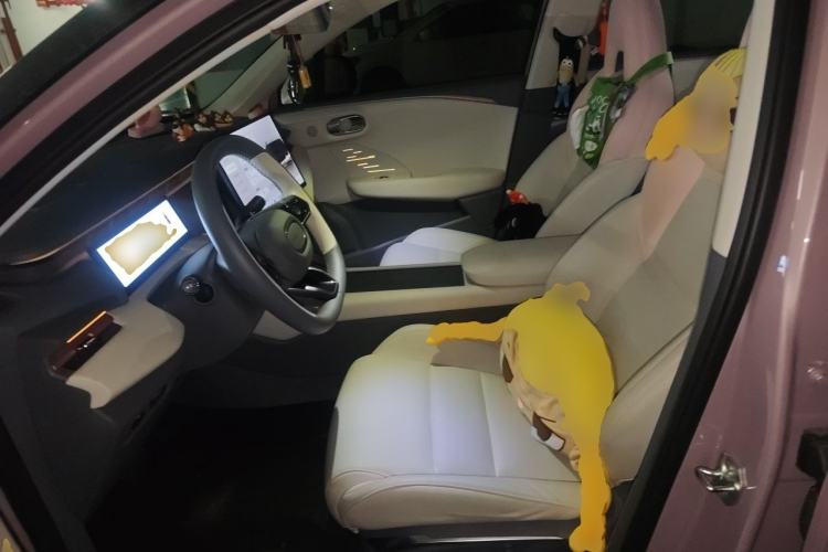 Used Lynk & Co 06 EM-P 2023 EM-P 126 Long-Range Halo Left Front Seat