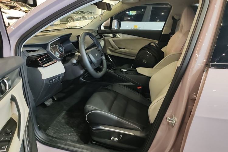 Used Lynk & Co 06 EM-P 2023 1.5T Remix PHEV Shero Left Front Seat