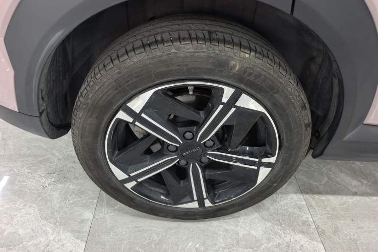 Used Lynk & Co 06 EM-P 2023 EM-P 126 Long-Range Halo Exterior 5