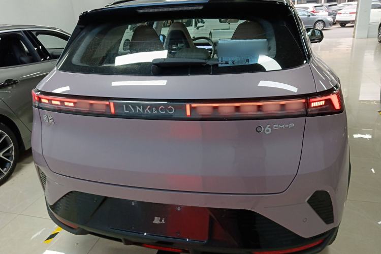 Used Lynk & Co 06 EM-P 2023 EM-P 126 Long-Range Halo Rear