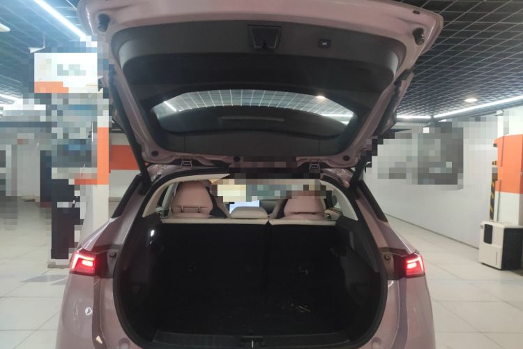 Used Lynk & Co 06 EM-P 2023 EM-P 126 Long-Range Halo Trunk