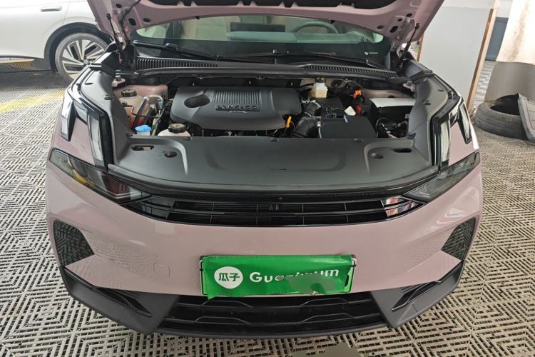 Used Lynk & Co 06 EM-P 2023 EM-P 126 Long-Range Halo Engine Bay