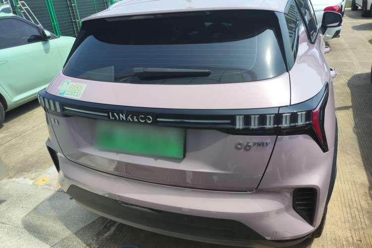 Used Lynk & Co 06 EM-P 2023 1.5T Remix PHEV Shero Exterior 4