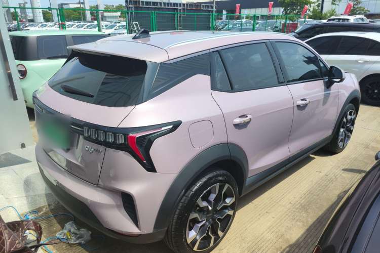Used Lynk & Co 06 EM-P 2023 1.5T Remix PHEV Shero Exterior 5