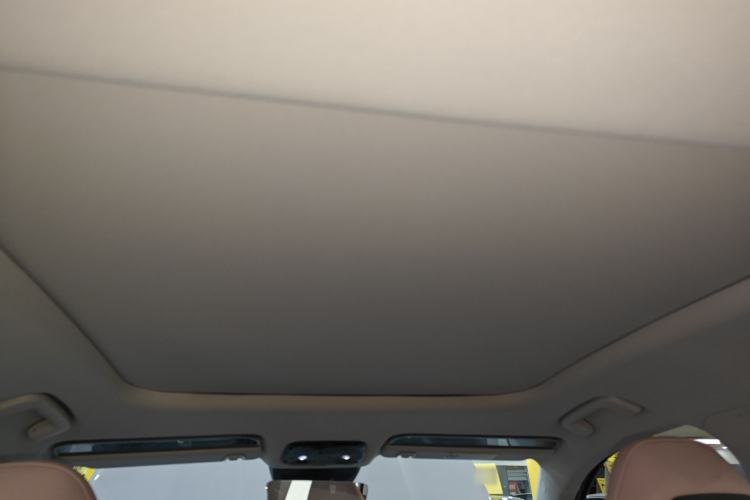 Used Lynk & Co 06 EM-P 2023 EM-P 126 Long-Range Halo Headliner
