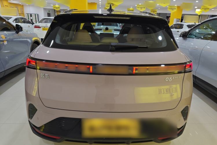 Used Lynk & Co 06 EM-P 2023 EM-P 126 Long-Range Halo Rear