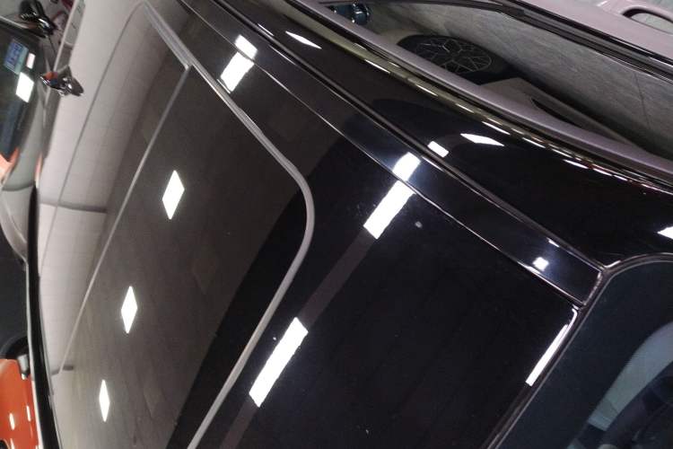 Used Lynk & Co 06 EM-P 2023 EM-P 126 Long-Range Halo Roof