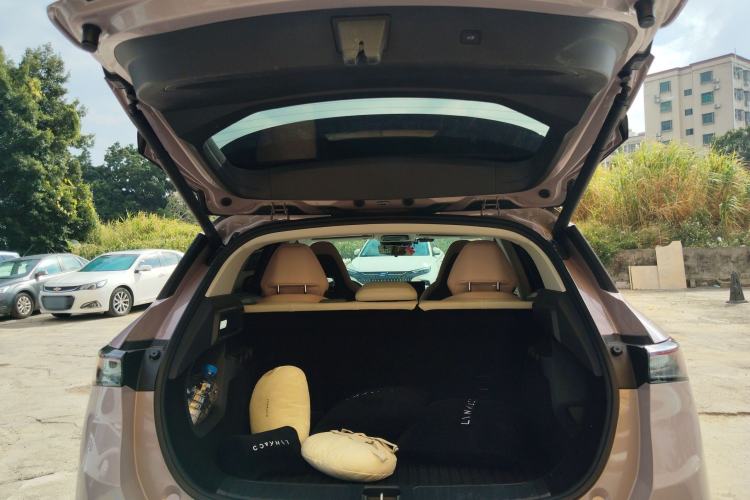 Used Lynk & Co 06 EM-P 2023 EM-P 126 Long-Range Halo Trunk