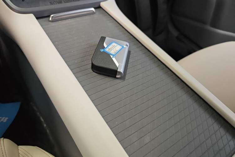 Used Lynk & Co 06 EM-P 2023 EM-P 126 Long-Range Halo Vehicle Key