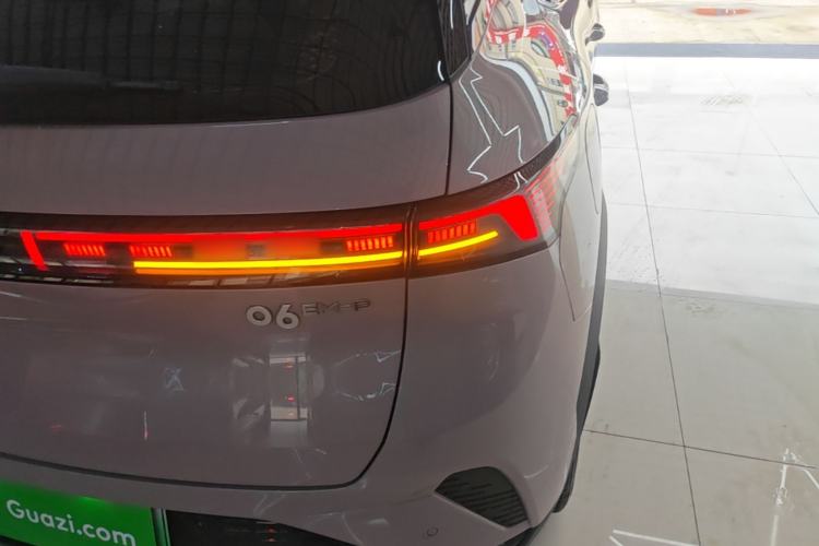 Used Lynk & Co 06 EM-P 2023 EM-P 126 Long-Range Halo Right Rear Taillight