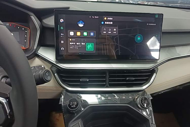 Used Lynk & Co 06 EM-P 2023 1.5T Remix PHEV Pro Audio And AC Panel