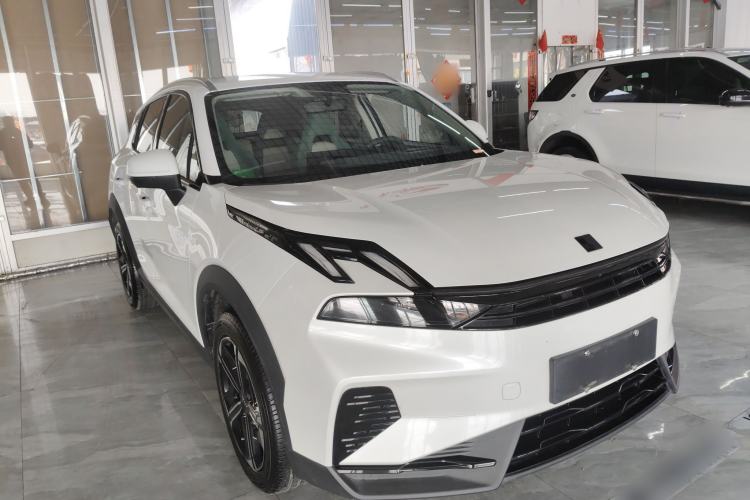Used Lynk & Co 06 EM-P 2023 EM-P 56 Standard Range Pro Exterior 1