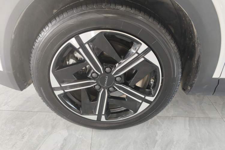 Used Lynk & Co 06 EM-P 2023 EM-P 56 Standard Range Pro Exterior 4