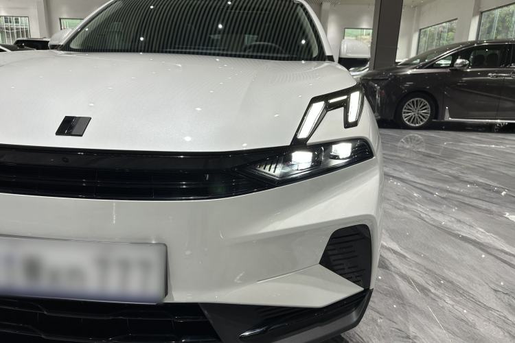 Used Lynk & Co 06 EM-P 2023 EM-P 56 Standard Range Pro Exterior 5