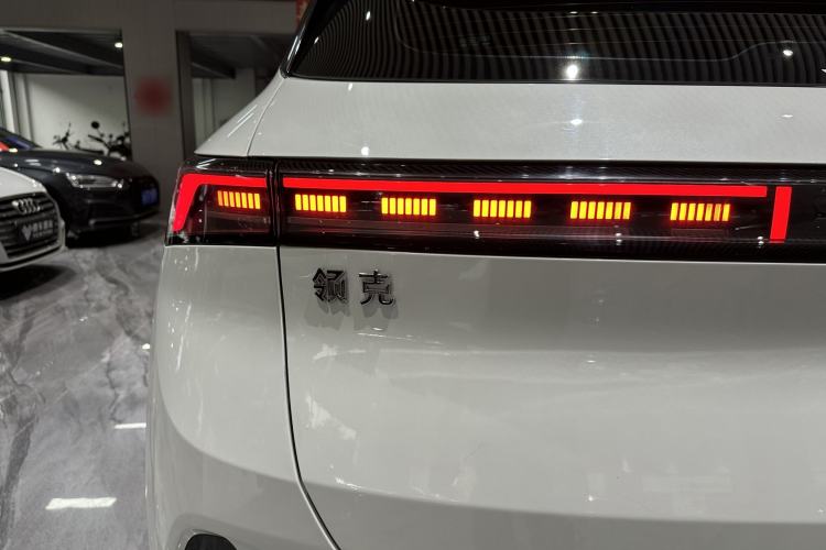 Used Lynk & Co 06 EM-P 2023 EM-P 56 Standard Range Pro Exterior 6