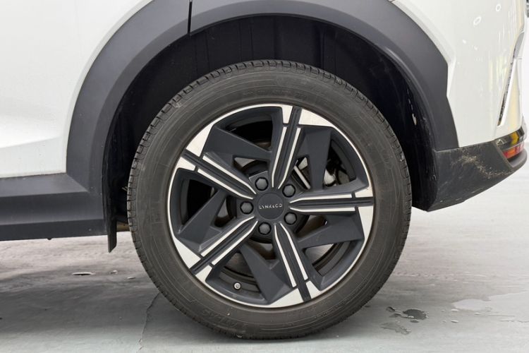 Used Lynk & Co 06 EM-P 2023 EM-P 126 Long-Range Halo Exterior 7