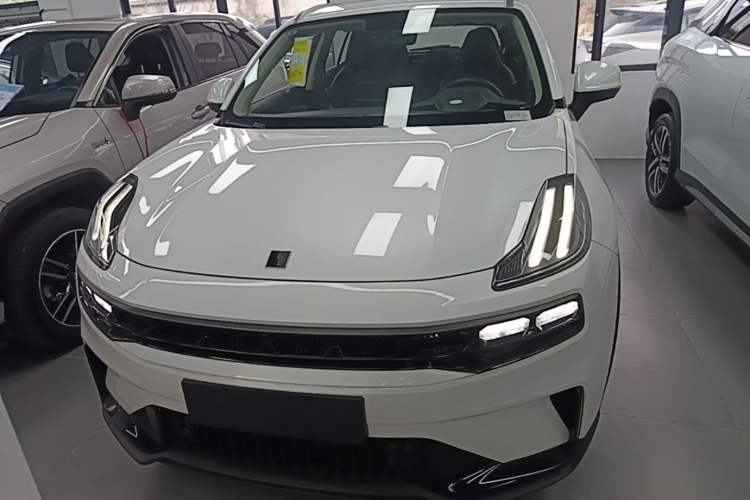 Used Lynk & Co 06 EM-P 2023 1.5T Remix PHEV Pro Front