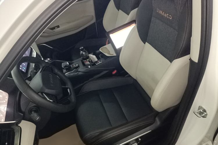 Used Lynk & Co 06 EM-P 2023 1.5T Remix PHEV Pro Left Front Seat