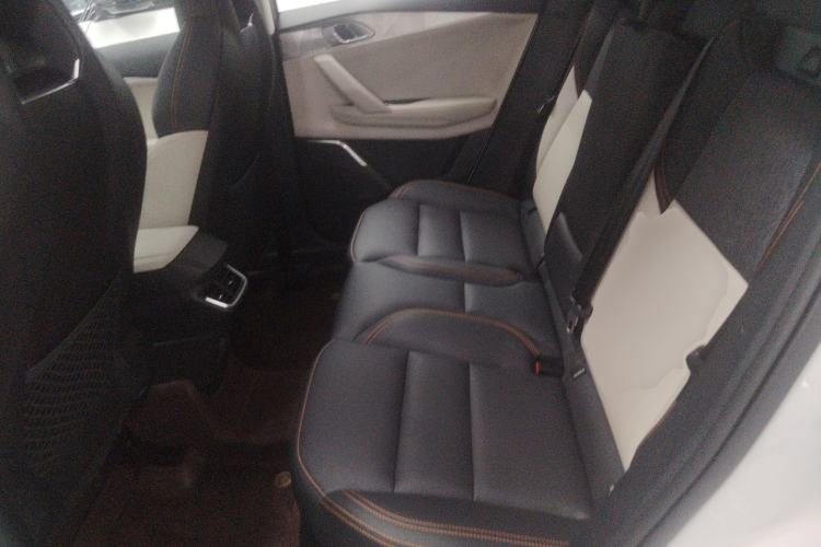 Used Lynk & Co 06 EM-P 2023 1.5T Remix PHEV Pro Left Rear Seat