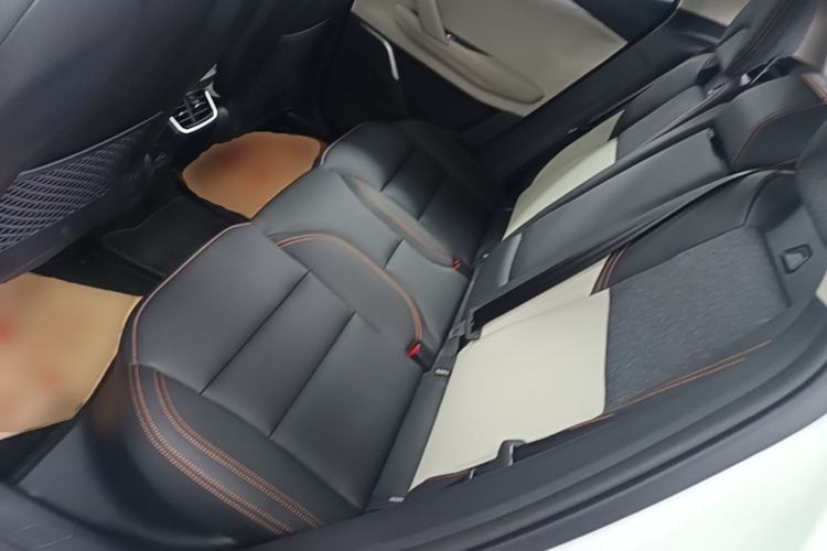Used Lynk & Co 06 EM-P 2023 1.5T Remix PHEV Pro Left Rear Seat