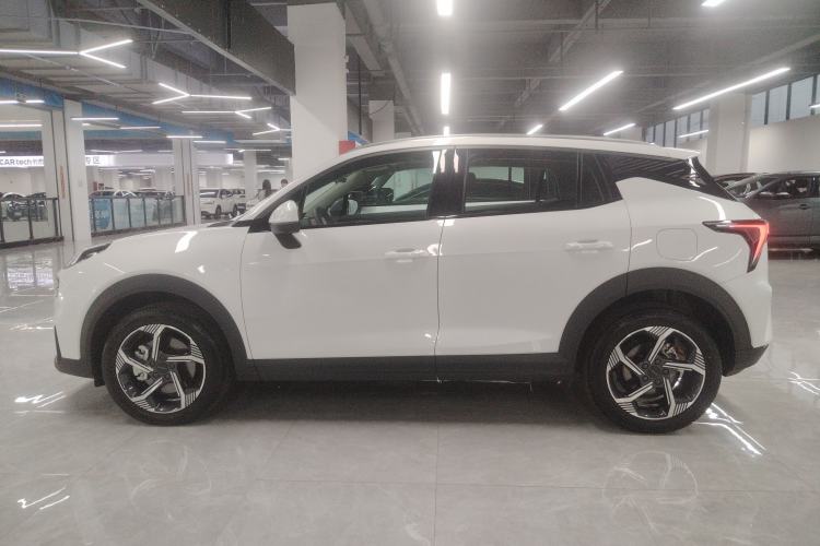 Used Lynk & Co 06 EM-P 2023 1.5T Remix PHEV Pro Left Side
