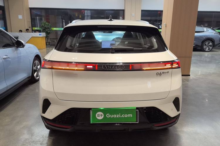 Used Lynk & Co 06 EM-P 2023 EM-P 56 Standard Range Pro Rear