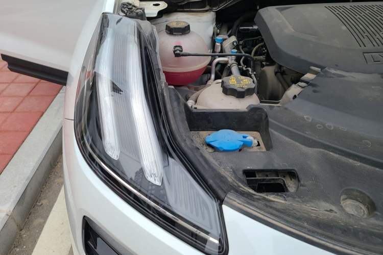 Used Lynk & Co 06 EM-P 2023 1.5T Remix PHEV Pro Right Front Headlight