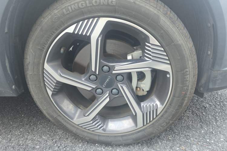 Used Lynk & Co 06 EM-P 2023 1.5T Remix PHEV Pro Right Front Wheel Hub