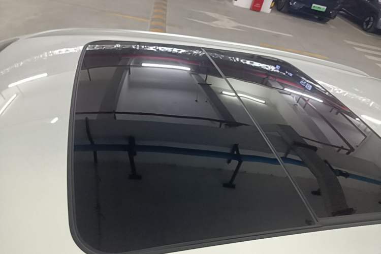 Used Lynk & Co 06 EM-P 2023 1.5T Remix PHEV Pro Roof