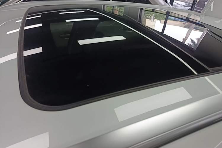 Used Lynk & Co 06 EM-P 2023 1.5T Remix PHEV Pro Roof