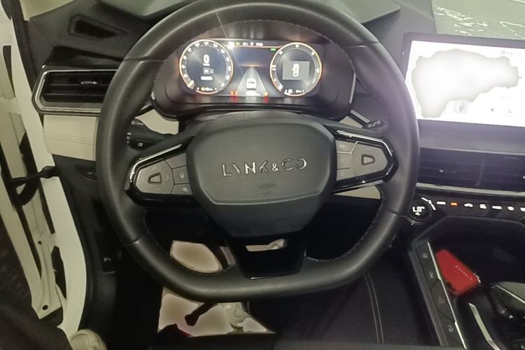 Used Lynk & Co 06 EM-P 2023 1.5T Remix PHEV Pro Steering Wheel