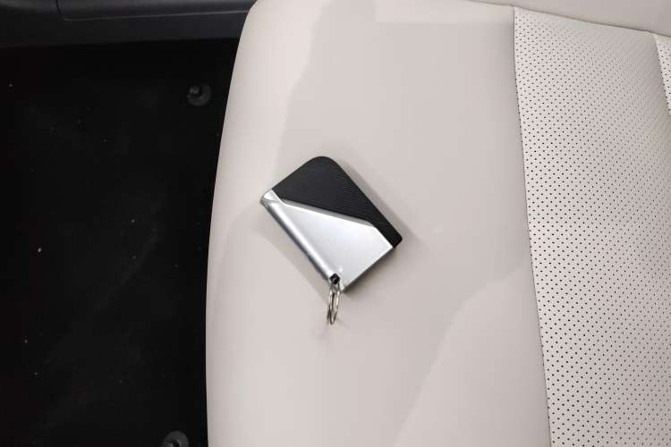 Used Lynk & Co 06 EM-P 2023 EM-P 56 Standard Range Pro Vehicle Key