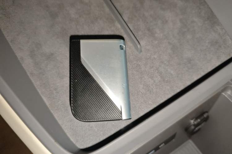 Used Lynk & Co 06 EM-P 2023 EM-P 56 Standard Range Pro Vehicle Key