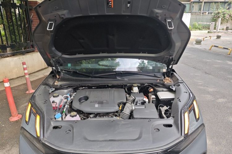 Used Lynk & Co 06 EM-P 2024 EM-P 126 Long-Range Max Engine Bay