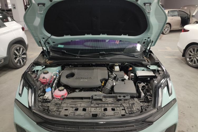 Used Lynk & Co 06 EM-P 2024 EM-P 126 Long-Range Max Engine Bay