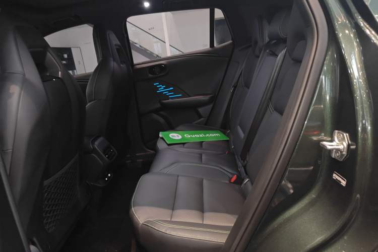 Used Lynk & Co 06 EM-P 2024 EM-P 126 Long-Range Max Left Rear Seat