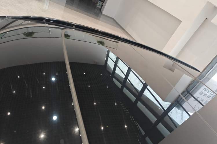 Used Lynk & Co 06 EM-P 2024 EM-P 126 Long-Range Max Roof