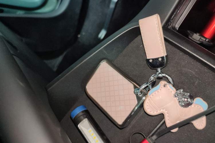 Used Lynk & Co 06 EM-P 2024 EM-P 126 Long-Range Max Vehicle Key