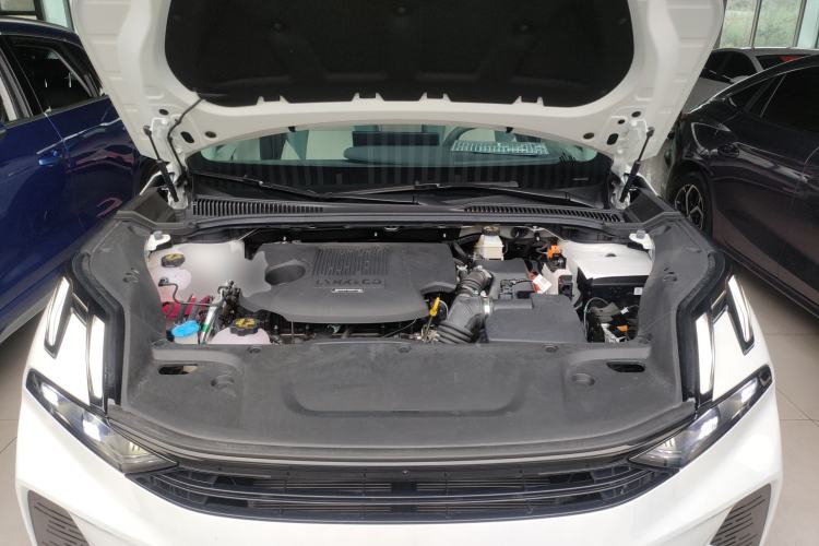 Used Lynk & Co 06 EM-P 2024 EM-P 126 Long-Range Max Engine Bay