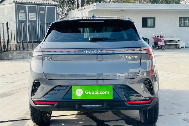 Used Lynk & Co 06 EM-P 2025 EM-P 126 Long-Range Halo Exterior 10