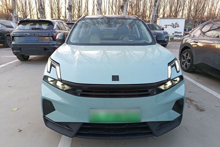 Used Lynk & Co 06 EM-P 2025 EM-P 126 Long-Range Halo Exterior 1