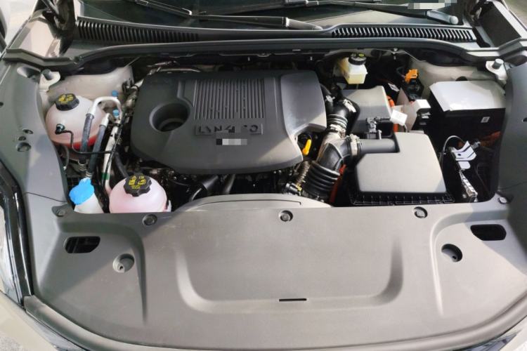 Used Lynk & Co 06 EM-P 2025 EM-P 126 Long-Range Max Engine Bay