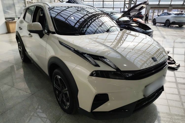 Used Lynk & Co 06 EM-P 2025 EM-P 126 Long-Range Max Exterior 1